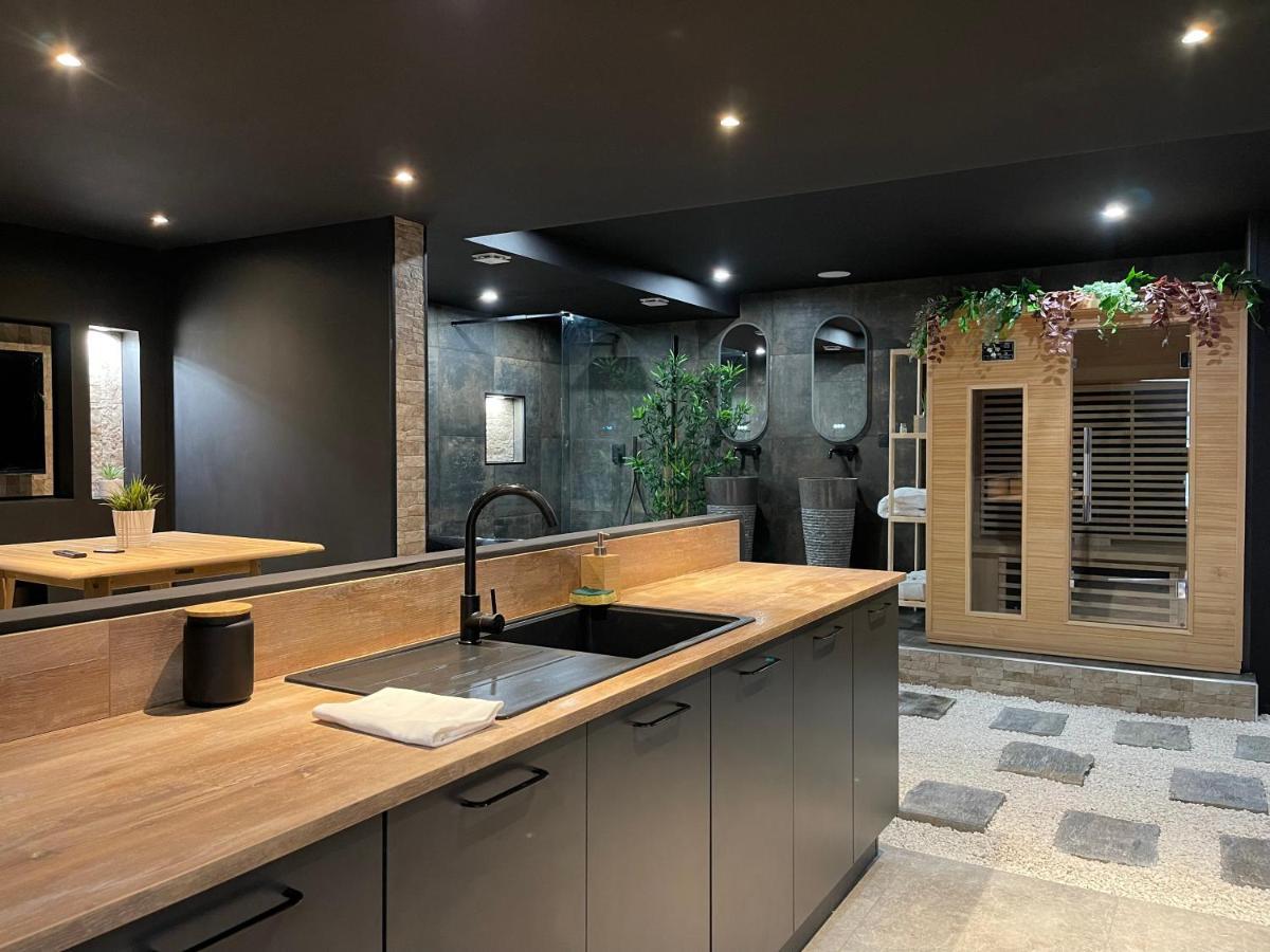 Apartment & Exotic - Balneo - Sauna - Parking *